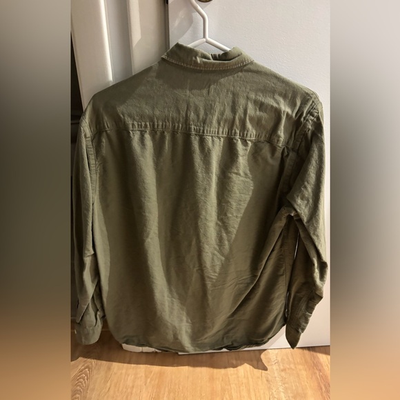 H&M Sage Green Casual Shirt - Picture 2 of 2